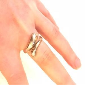 Tiffany & co Elsa Peretti silver teardrop ring